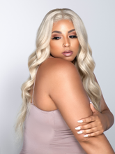 Load image into Gallery viewer, Bombshell blonde bundles
